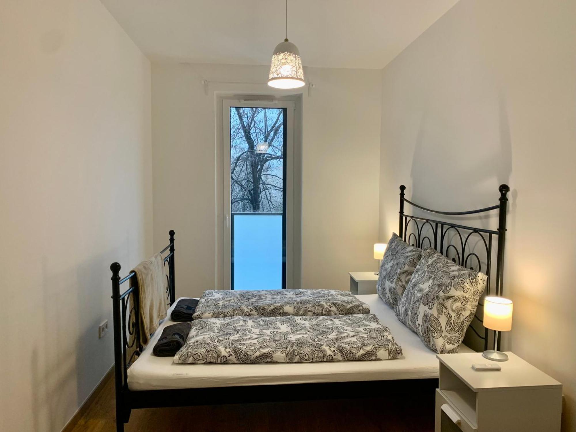 Westside Residence Apartment - Modern & Peaceful - Free Garage! ブダペスト エクステリア 写真